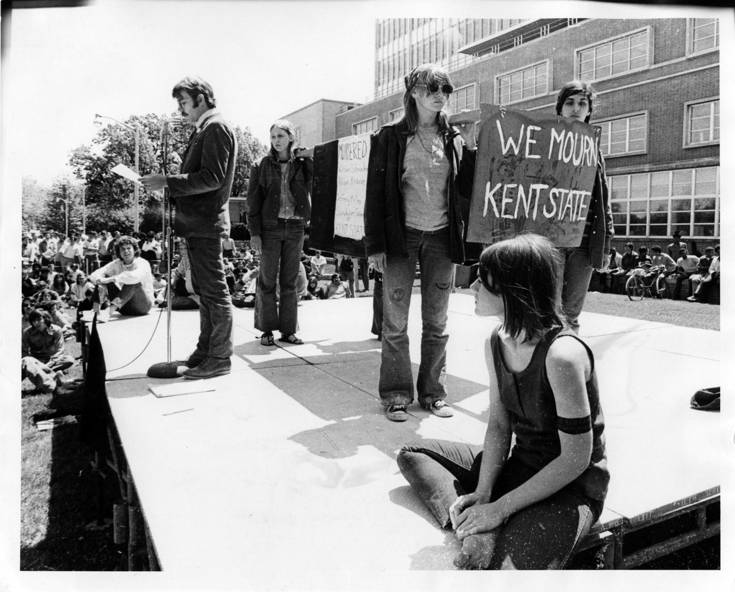 SIU student activism during the Vietnam War